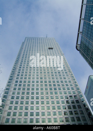 Une station de nettoyage de fenêtres sur Canary Wharf dans les Docklands de Londres Banque D'Images