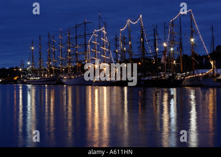 Tall Ships dans la nuit, Newcastle upon Tyne Banque D'Images