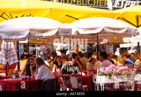 La vie en Autriche avec des cafés sur le Graben salon à Vienne Autriche Cafe del'Europe Banque D'Images