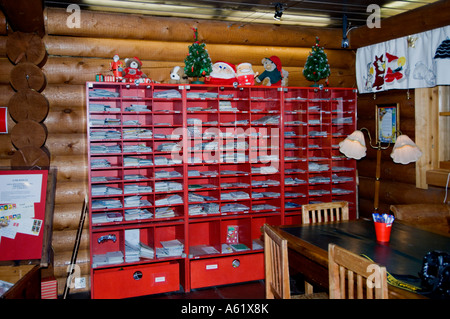Bureau de poste du père Noël au Village du Père Noël, à Rovaniemi, Laponie, Finlande, Europe du Nord, de l'Arctique Banque D'Images