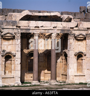 Ruines du temple, Baalbek, vallée de la Bekaa, au Liban Banque D'Images