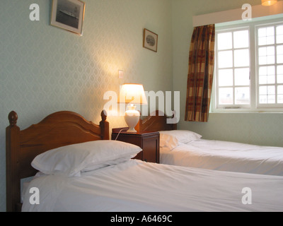 Plus typiquement anglais Guest House Bed and Breakfast chambres Grande-bretagne Angleterre scène Banque D'Images