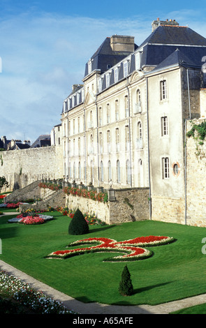 Jardins et remparts de Vannes, Bretagne, France Banque D'Images