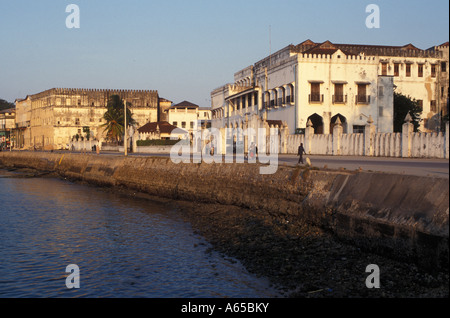 Tanzanie Zanzibar Stone Town le musée du palais a été construit à la fin des années 1890 pour la famille du Sultan Banque D'Images