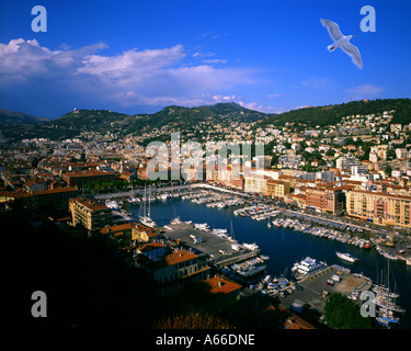 FR - CÔTE D'AZUR : Nice Ville et le port Banque D'Images