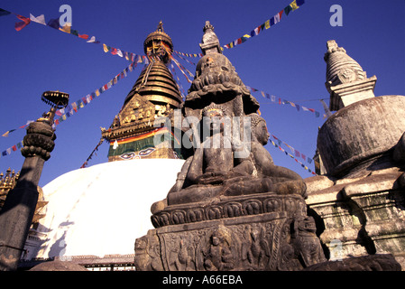 Stupa de Swayambunath Monkey Temple à Katmandou au Népal Banque D'Images