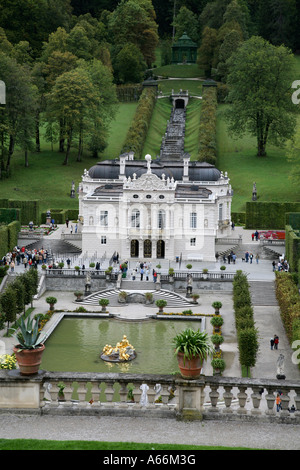 Château de Linderhof Schloss Linderhof;;le château de Louis II;dans la vallée de Graswangtal près de Oberammerau en Haute-bavière, Allemagne Banque D'Images