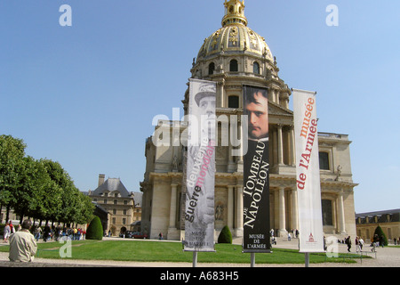 Image de l'extérieur du Dôme des Invalides Paris France Banque D'Images