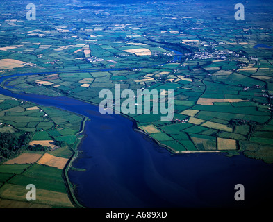 L'estuaire de la rivière d'eau douce sur la côte ouest de l'Irlande Banque D'Images