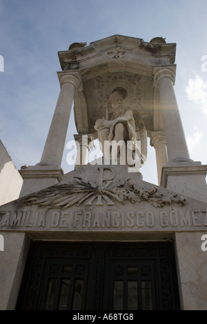 Tombe de Familia de Francisco Gomez Banque D'Images