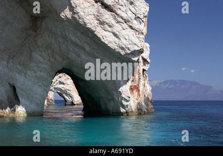 [Grottes Blue], [Cap Skinari], Zante, Zante, [Îles Ioniennes], Grèce, célèbre arche calcaire naturelle et d'une mer bleue Banque D'Images