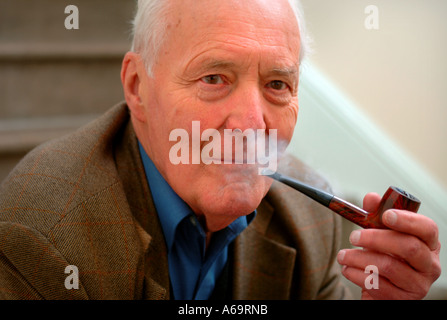 Le politicien TONY BENN AU CHELTENHAM FESTIVAL LITTÉRAIRE OCT 2005 Banque D'Images