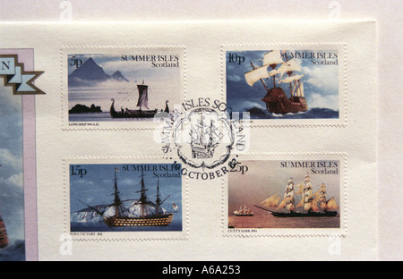 Îles Summer Postal service avec ses propres timbres Wester Ross Scotland UK Voile prend mail à mainland Banque D'Images