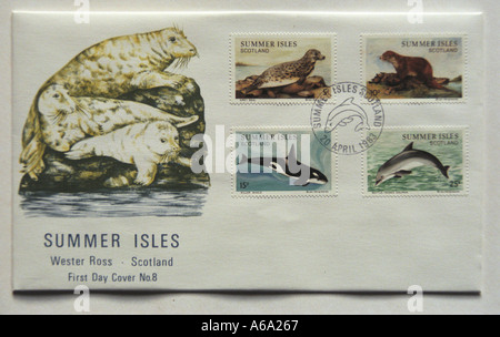 Îles Summer Postal service avec ses propres timbres Wester Ross Scotland UK Voile prend mail à mainland Banque D'Images