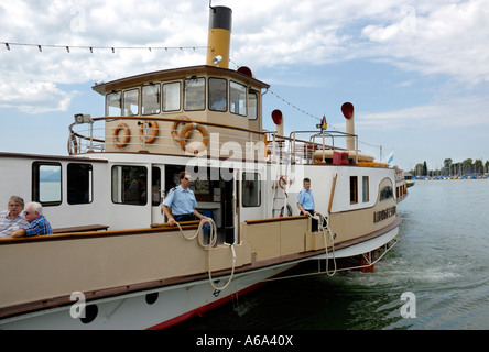 Ludwig Fessler vapeur à aubes sur le lac de Chiemsee, en Bavière, Allemagne. Banque D'Images