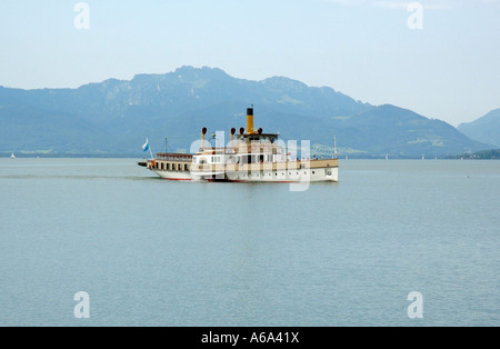 Ludwig Fessler vapeur à aubes sur le lac de Chiemsee, en Bavière, Allemagne. Banque D'Images