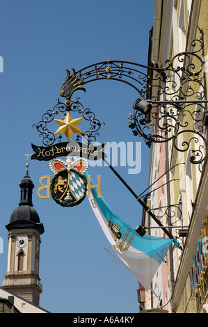 Le fer forgé signeront à l'Hofbrauehaus de Traunstein, Bavière, Allemagne. Banque D'Images