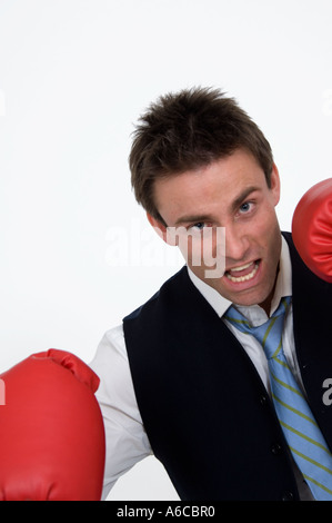 Businessman avec des gants de boxe Boxing clever Banque D'Images