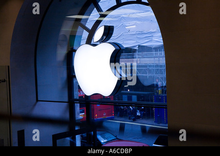 Apple store Regent Street Banque D'Images