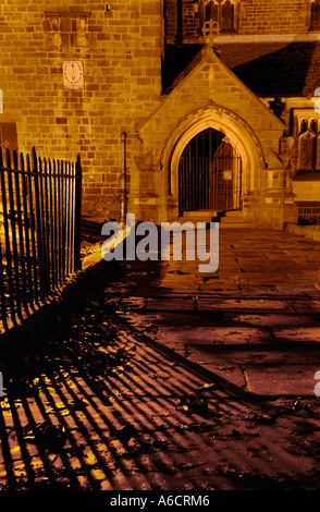 Haworth Parish Church, West Yorkshire, associé à l'église qui a été le foyer de la famille Bronte Banque D'Images