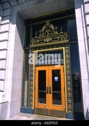 24883 portes d'entrée de l'Hôtel de ville de San Francisco California USA gouvernement handicapés politique pouvoir Banque D'Images