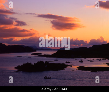 Son de Kerrera au coucher du soleil de Château Dunollie, Oban, Argyll Banque D'Images