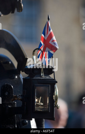 Une union jack flag sur un moteur de traction à vapeur à l'assemblée annuelle 2006 Rallye moteur à vapeur Masham North Yorkshire Angleterre UK Banque D'Images