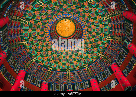 L'intérieur du plafond de l'article chinois World Showcase d'EPCOT Center, Disney World, Orlando, Floride, USA Banque D'Images