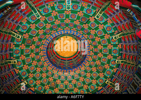 L'intérieur du plafond de l'article chinois World Showcase d'EPCOT Center, Disney World, Orlando, Floride, USA Banque D'Images