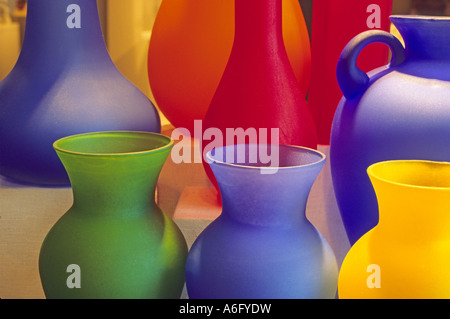 Vases en verre coloré Banque D'Images