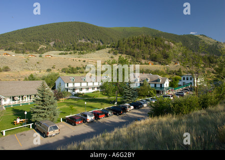 CHICO HOT SPRINGS MONTANA USA Chico Hot Springs Resort dispose de piscines géothermiques dans la vallée du Paradis Banque D'Images