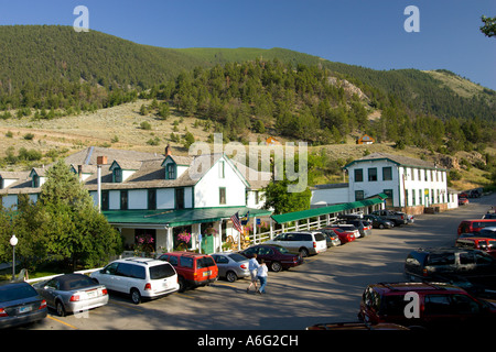 CHICO HOT SPRINGS MONTANA USA Chico Hot Springs Resort dispose de piscines géothermiques dans la vallée du Paradis Banque D'Images