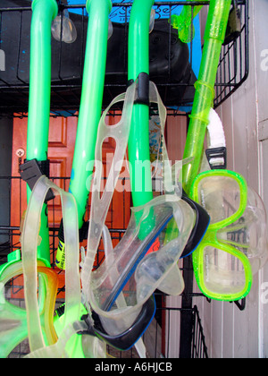 Masques et tubas pour louer l'île Tioman Malaisie Salang Beach Banque D'Images