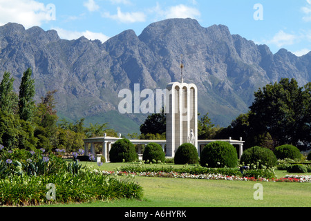 Huguenot Monument à Franschhoek un symbole de liberté western cape Afrique du Sud Banque D'Images