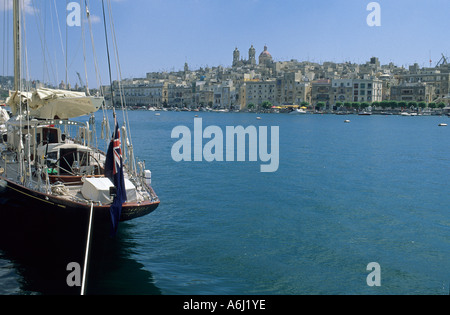 Vue de Vittoriosa (Birgu) vers Sliema, La Valette, Malte Banque D'Images