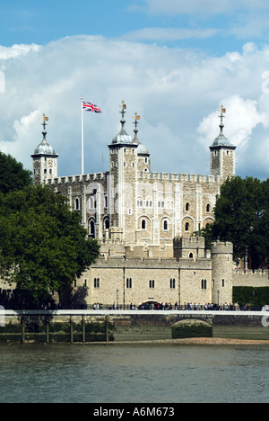 Tamise et à proximité de la Tour de Londres un site du patrimoine mondial de l'UNESCO Banque D'Images