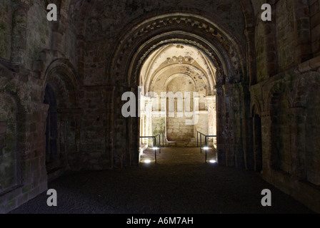 Intérieur de la chapelle à Cormacs Rock of Cashel Banque D'Images