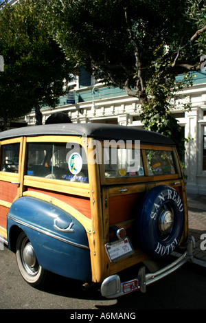 1947 Ford Woody Banque D'Images