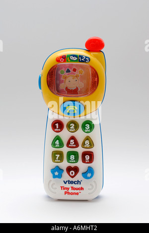 Jouet téléphone studio shot en plastique multicolore symbole concept conceptuel créativité créativité école éducation fantaisie fantaisie Banque D'Images