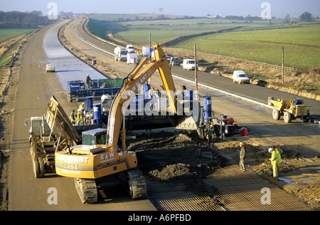 Construction de routes et de travailleurs bâtiment a1 m1 link road leeds yorkshire uk Banque D'Images