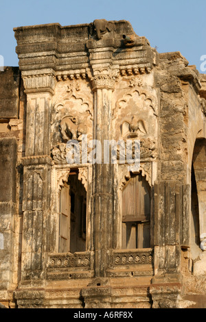 Le séisme a endommagé mais encore spectaculaire Darbargadh complexe de palais, maisons Aina Mahal (palais royal du xviiie siècle) Banque D'Images