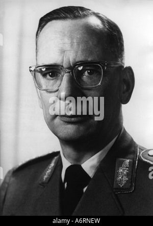 Maizière, Ulrich de, 24.2.1912 - 26. / 27.8.2006, officier allemand, portrait, 1966, Lieutanant général, Inspecteur général, Bundesw Banque D'Images