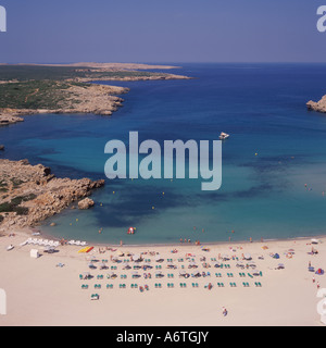 Vue aérienne - excellente plage de Son Parc  + côte à côte Nord - Nord / Minorque Minorque, Iles Baléares Banque D'Images