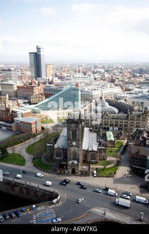 Vue aérienne de la Cathédrale de Manchester et du centre-ville avec des capacités de la CEI Banque D'Images