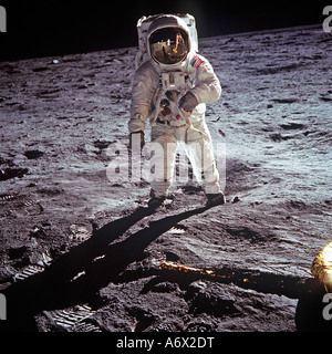 L'astronaute Neil Armstrong photographié sur la lune comme commandant de mission de l'alunissage d'Apollo 11 le 20 juillet 1969 Banque D'Images
