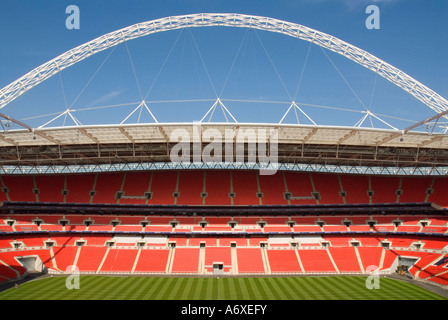 Intérieur du stade de Wembley que coup de bras de presse Avril 2007 Banque D'Images