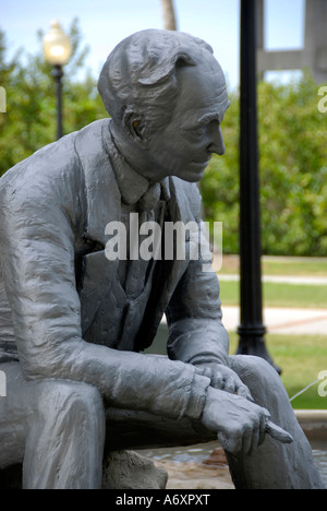 Rare statue d'amis de Thomas Edison et Henry Ford Harvey Firestone au parc Centennial Centre-ville de Fort Myers Florida F Banque D'Images