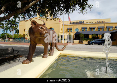 Convention d'Harbourside Event Center dans le centre-ville de Fort Myers FL Floride FT Banque D'Images