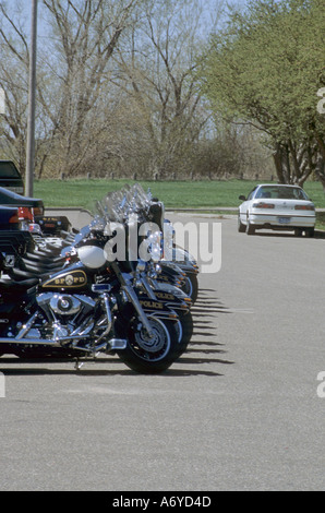 Les motos de police dans la ligne du Service de police de Saint Paul St Paul Minnesota USA Banque D'Images