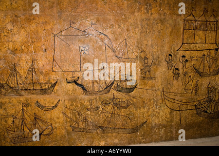 Vieilles peintures sur le mur de Fort Jésus maintenant un musée à Mombasa Kenya Afrique de l'Est Banque D'Images